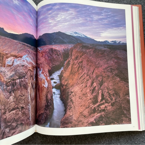 Visions of Earth National Geographic Photographs of Beauty, Majesty, and Wonder - Picture 4 of 15